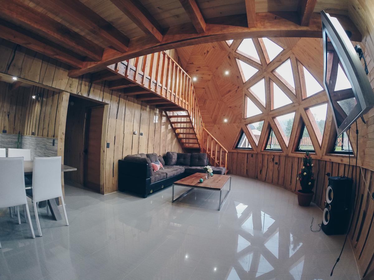 Villa Domos Elohim Pucón Esterno foto